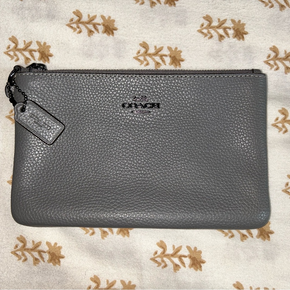 Coach Pouch